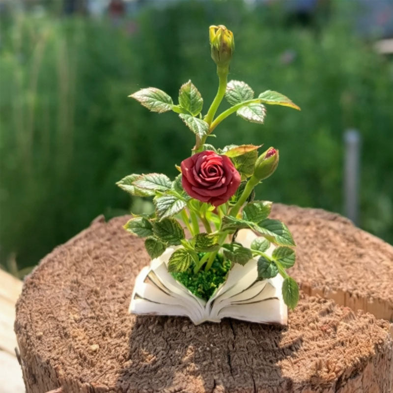 Miniature Book Flowers: A Fairy Tale in the Palm of Your Hand